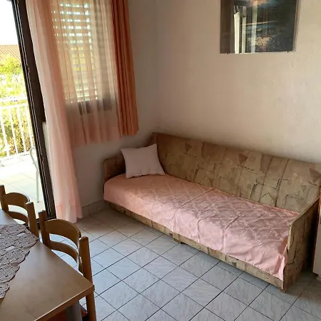 Apartmani Ficurin Starigrad Paklenica Exterior photo