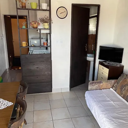 Apartmani Ficurin Starigrad Paklenica Exterior photo