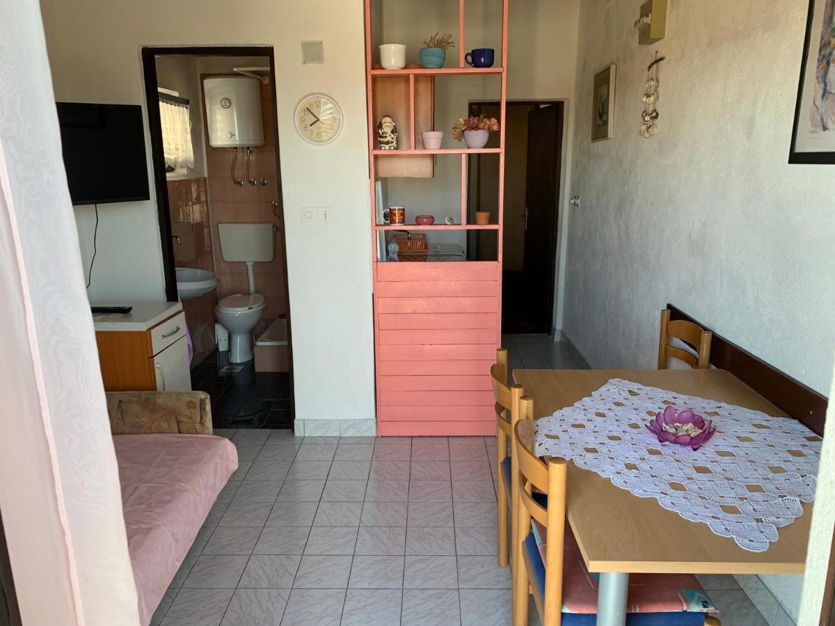 Apartment Ficurin *